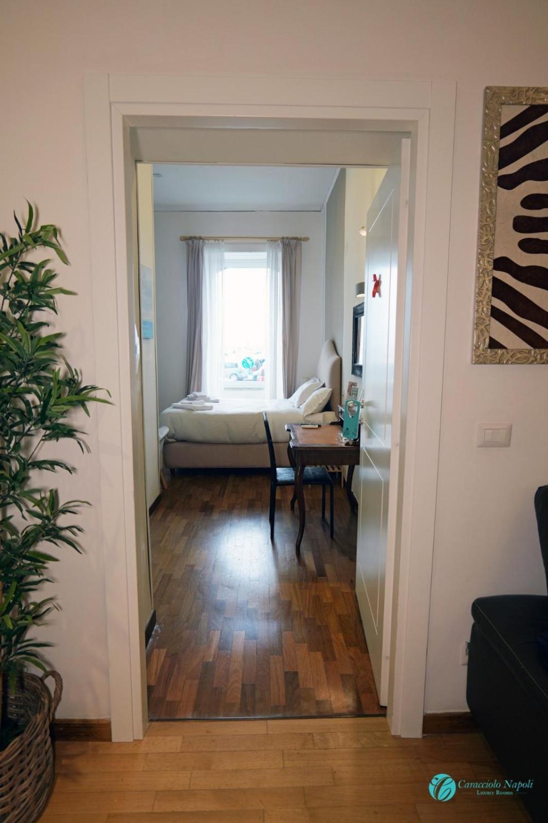 Caracciolo Napoli Beb Bed & Breakfast Exterior foto